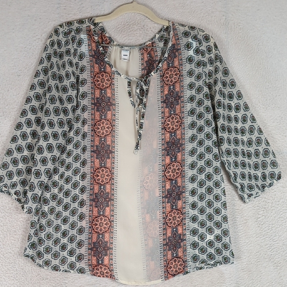 Old Navy Women's Sheer Cottage Keyhole Blouse Size M - Picture 1 of 6